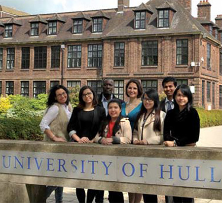 ทุนเรียนธุรกิจและMBA อังกฤษ ที่ University of Hull สมัครเรียนต่ออังกฤษ กับ I Study UK